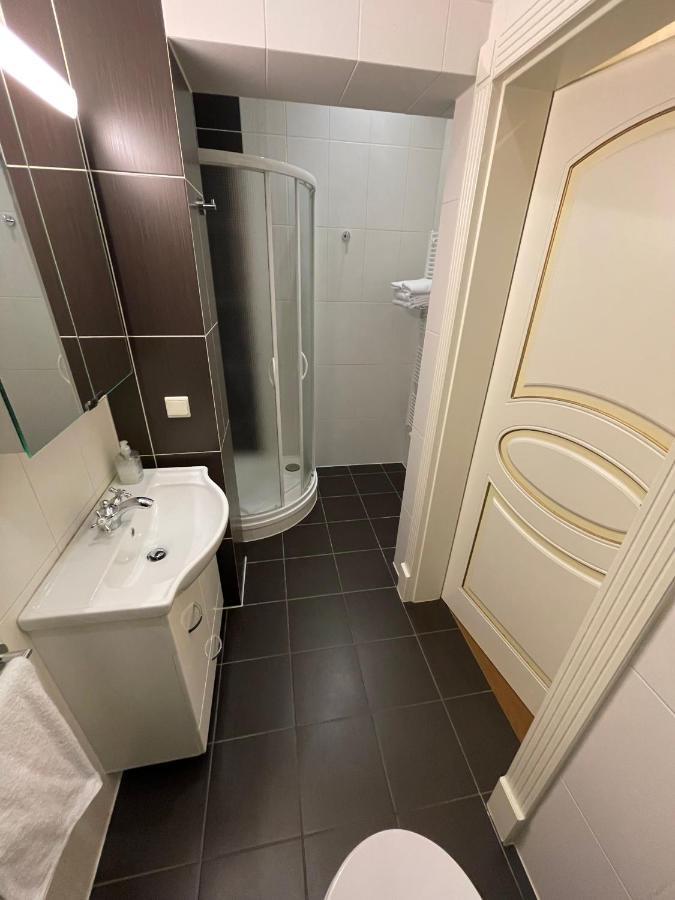 Apartma Premium Karlovy Vary Exterior foto